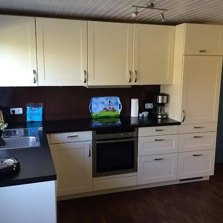 With 3 Bedrooms Сasa de vacaciones *